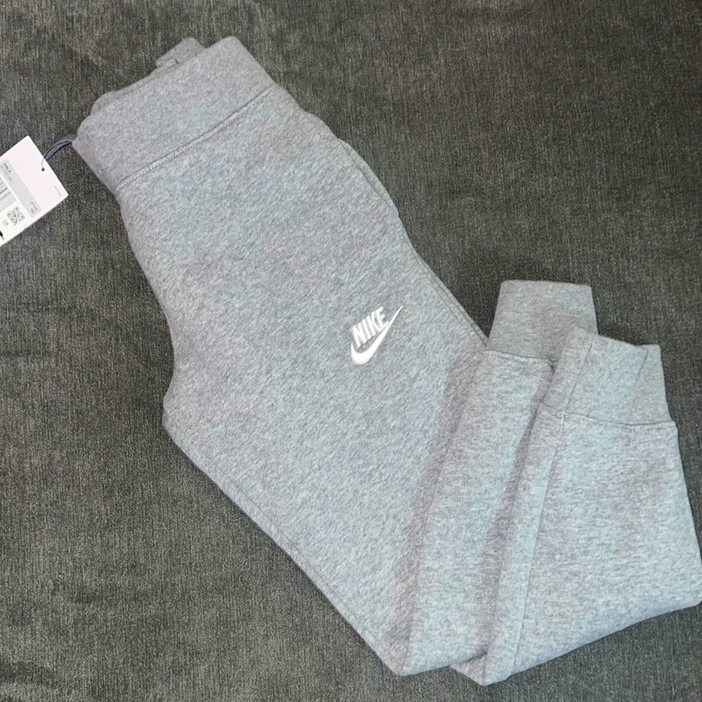 Girls nike sportswear club fleece joggers